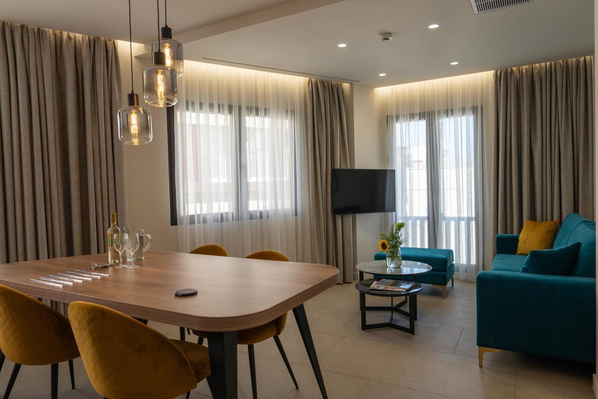 Hestia - Kolokotroni 23 Otel Atina Dış mekan fotoğraf